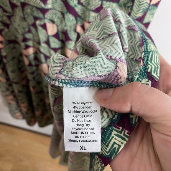 Lularoe Dress Green Pink Abstract Dress NEW XL Short Sleeve Midi - Picture 7 of 10